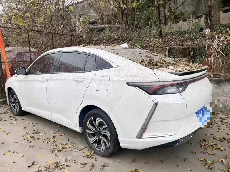 成都22年东风奕炫3