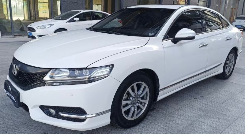 东莞16年本田思铂睿1