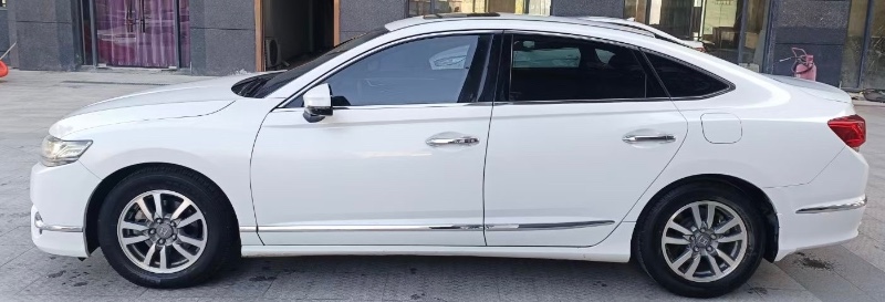 东莞16年本田思铂睿3