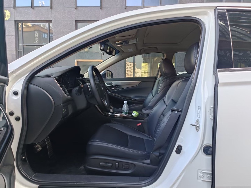 东莞16年本田思铂睿8