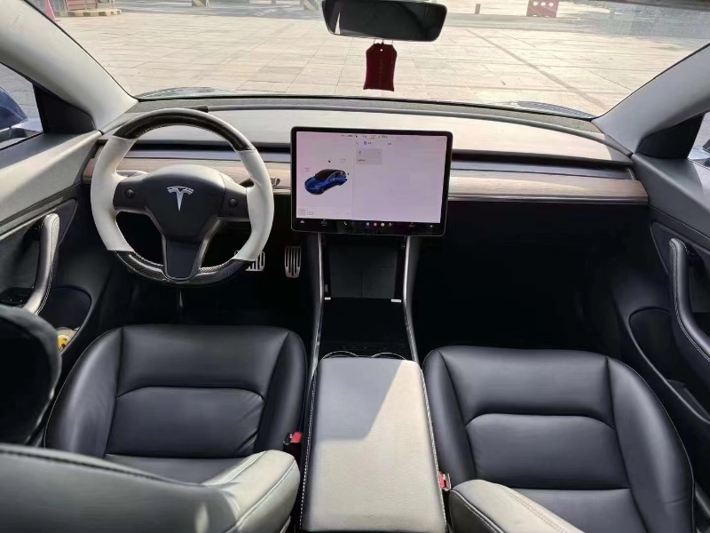 鄭州20年特斯拉MODEL 35
