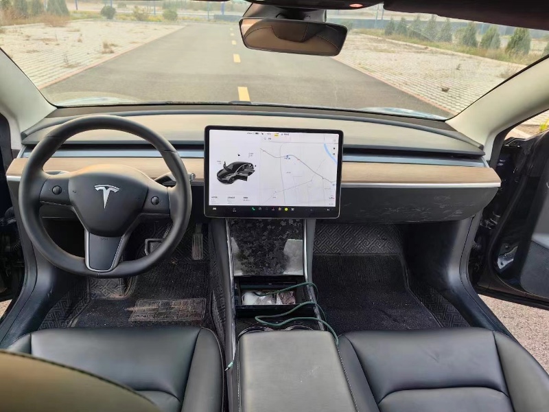 唐山20年特斯拉MODEL 33