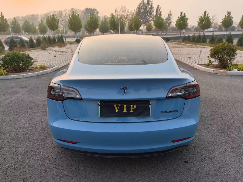 唐山20年特斯拉MODEL 37