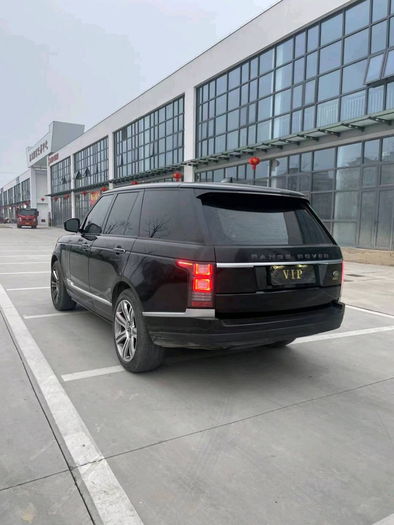 徐州18年路虎揽胜行政3