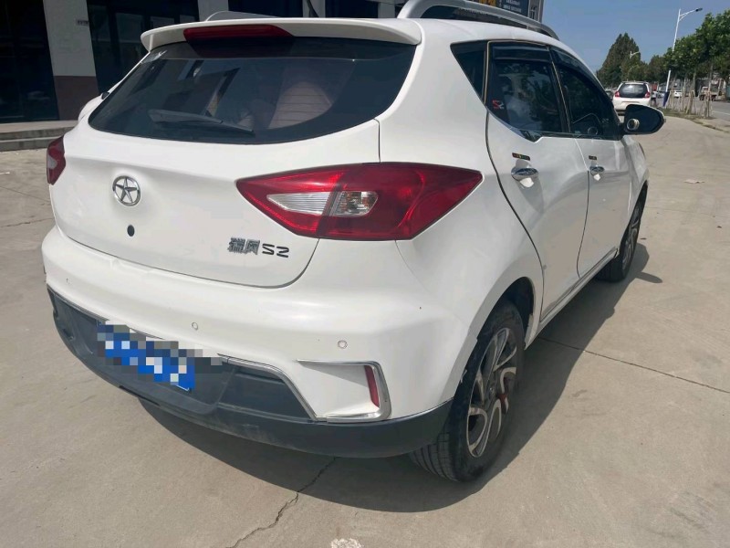 保定16年江淮瑞风S37