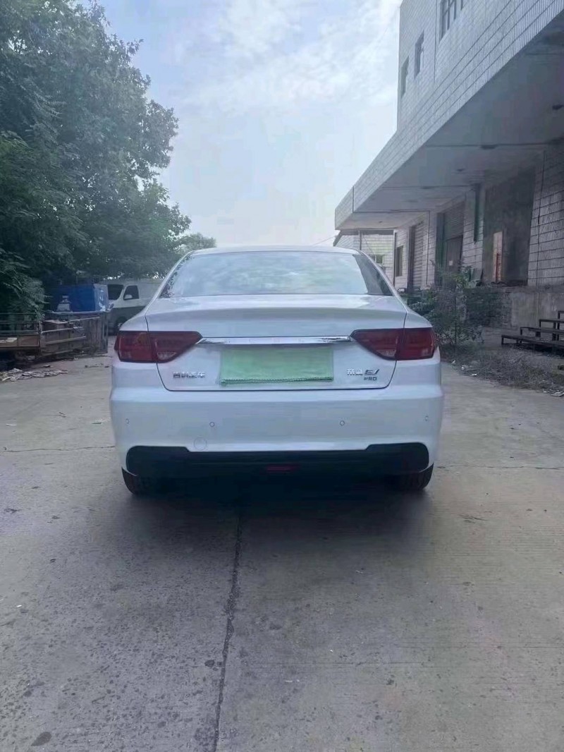 邯郸23年吉利帝豪EV8