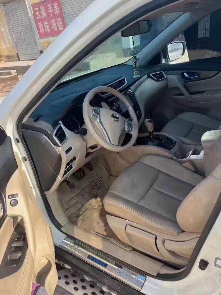 邯郸14年日产奇骏5