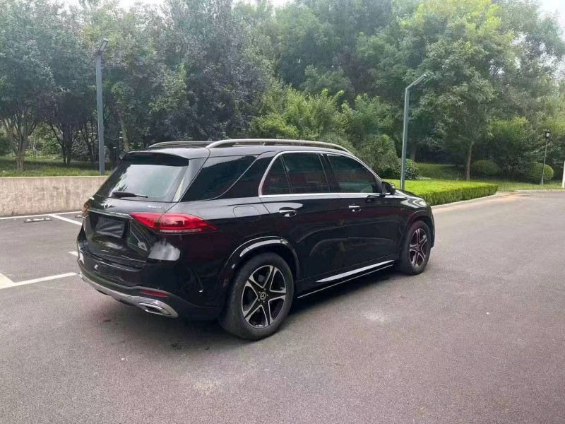 济宁22年奔驰GLE8