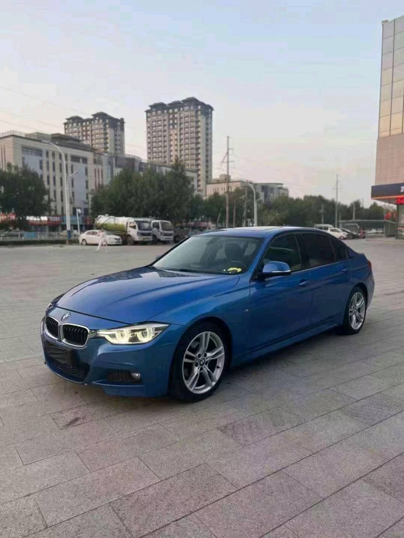 济宁17年宝马3系2