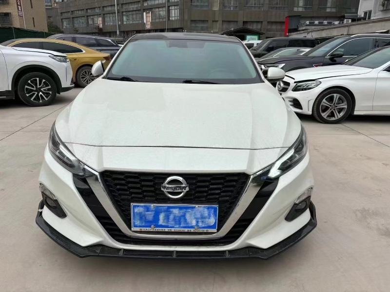 金華21年日產天籟1