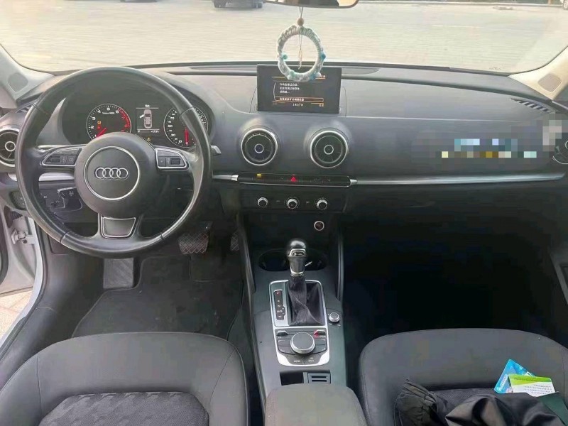 济宁17年奥迪A36