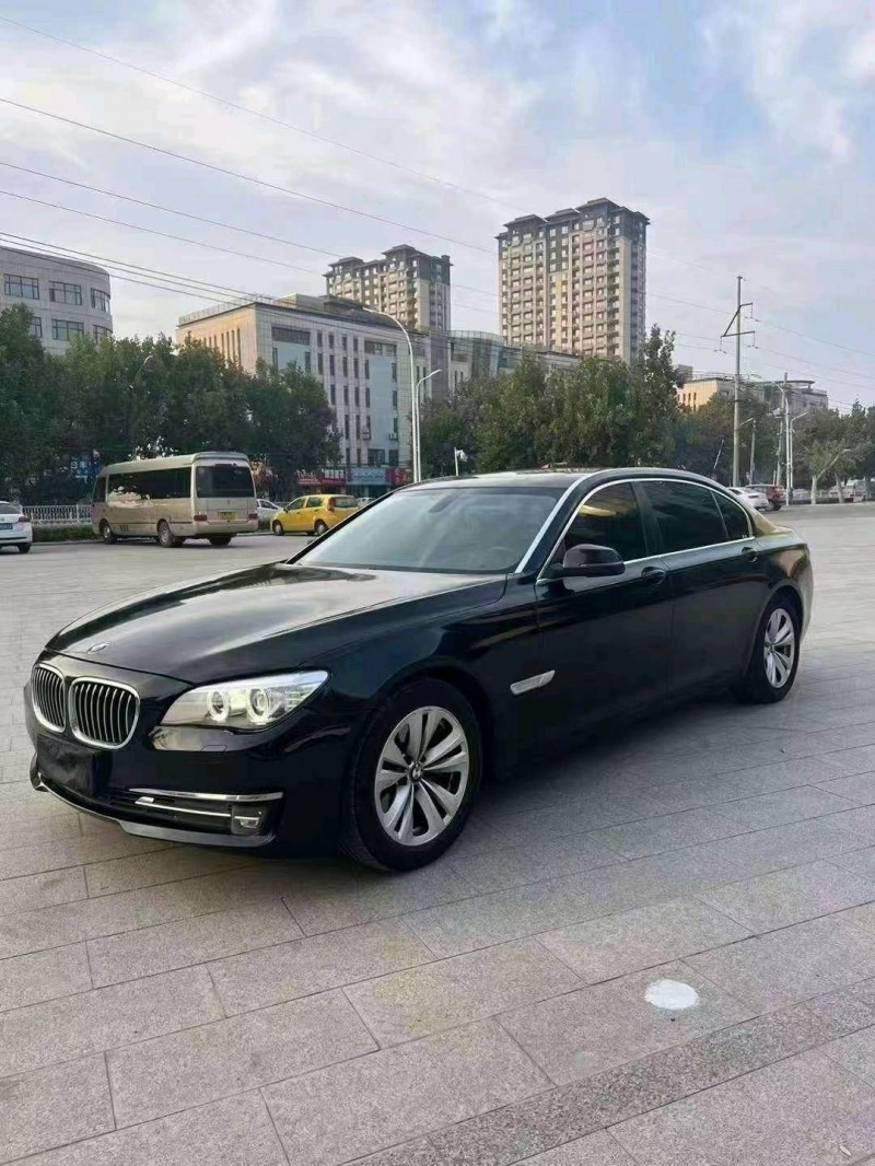 济宁15年宝马7系2