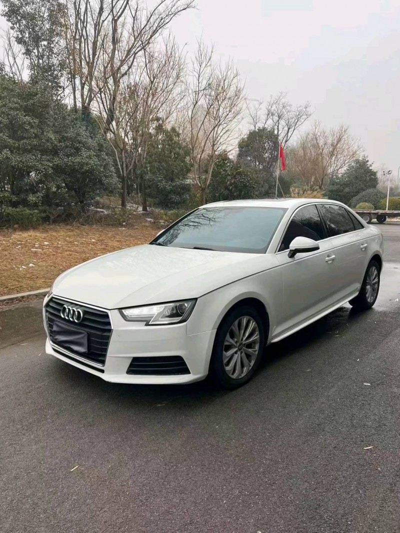 济宁17年奥迪A4L2