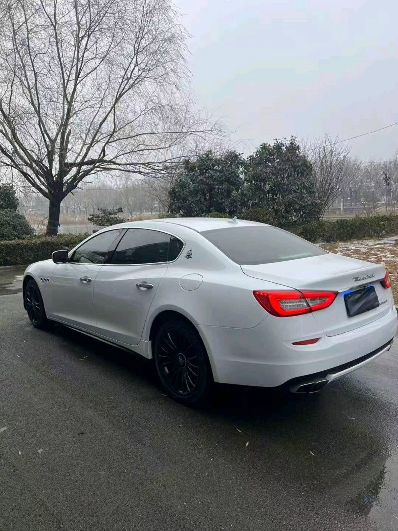 济宁14年玛莎拉蒂总裁8