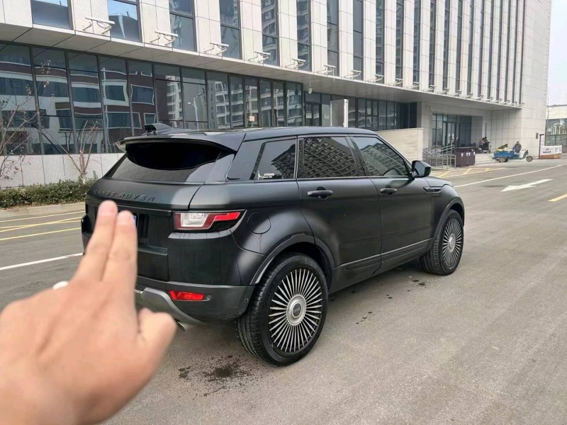 枣庄18年路虎揽胜极光(进口)7