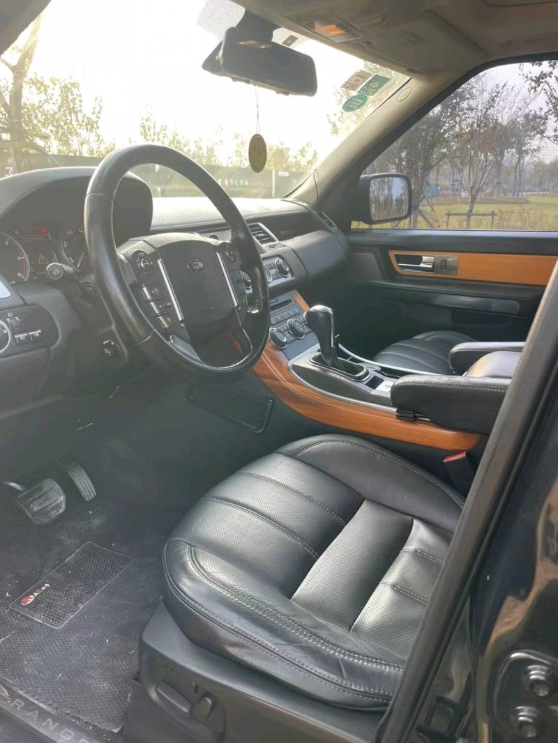 徐州11年路虎揽胜运动8