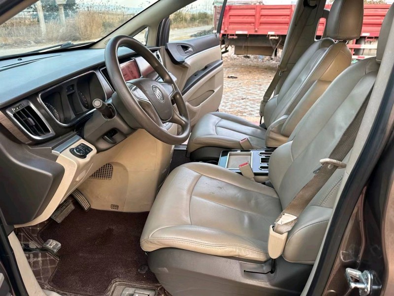 徐州12年别克GL84