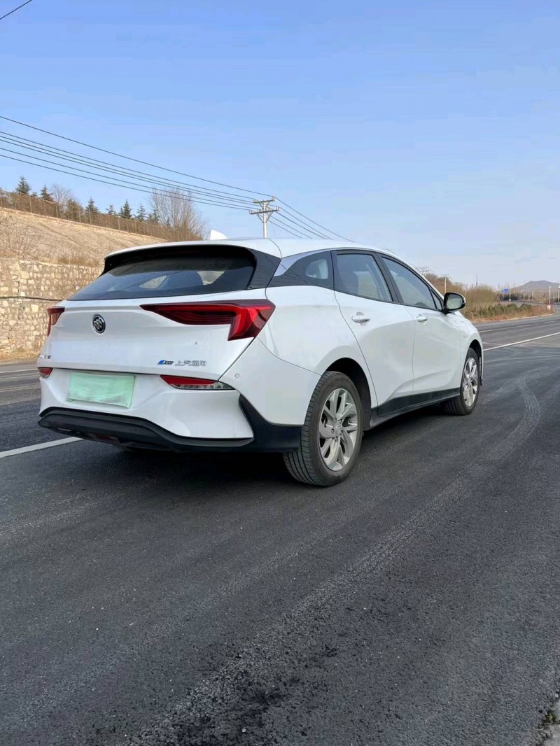 邯郸23年别克微蓝3