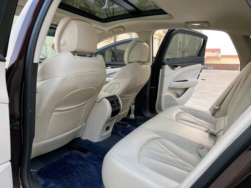 徐州22年别克君越7