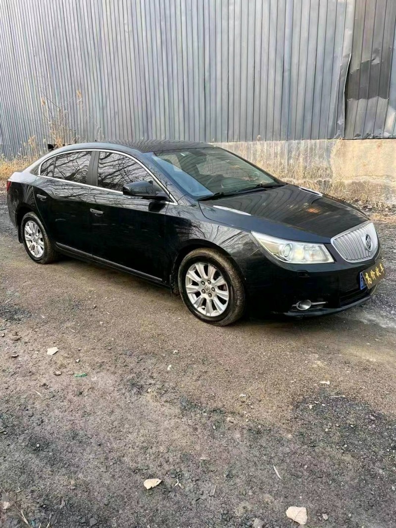 东营19年别克君越2