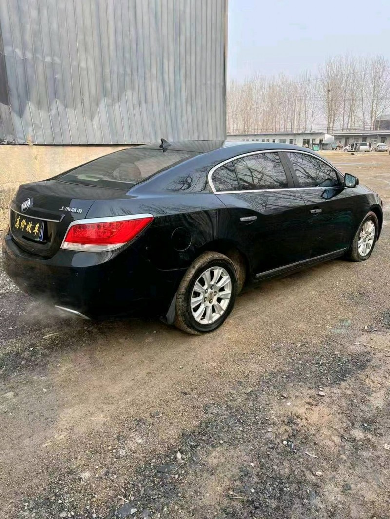 东营19年别克君越6