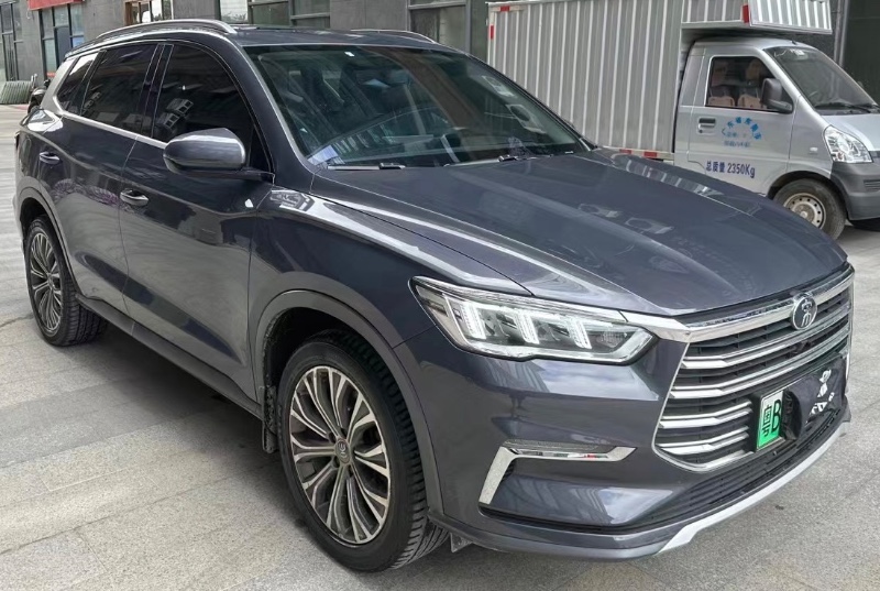 东莞19年比亚迪宋新能源4