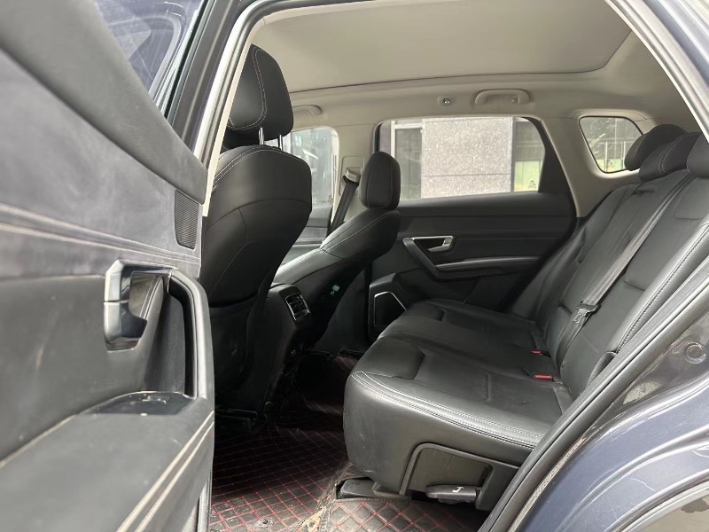 东莞19年比亚迪宋新能源8