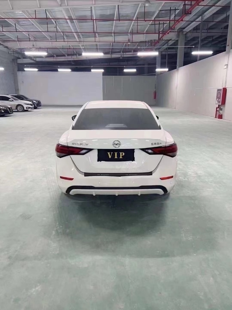 苏州21年日产轩逸8