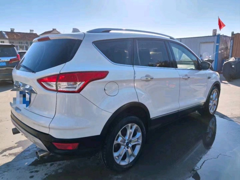 淄博14年福特翼虎8