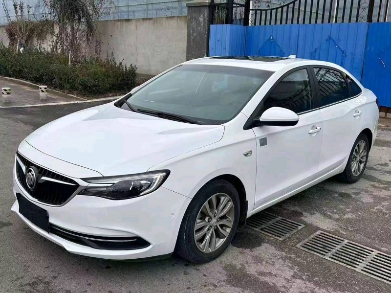 枣庄18年别克英朗2