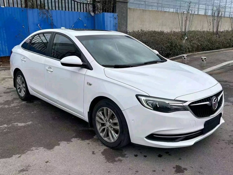 枣庄18年别克英朗3