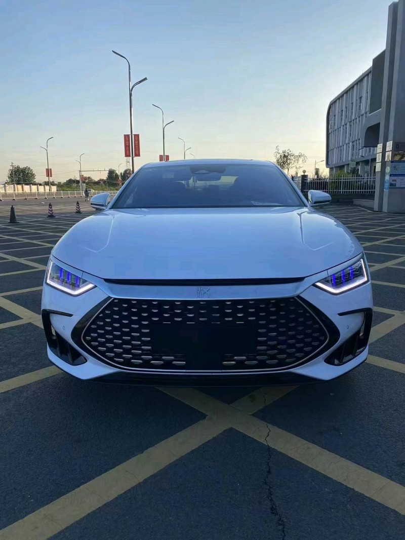 邢台23年比亚迪汉1