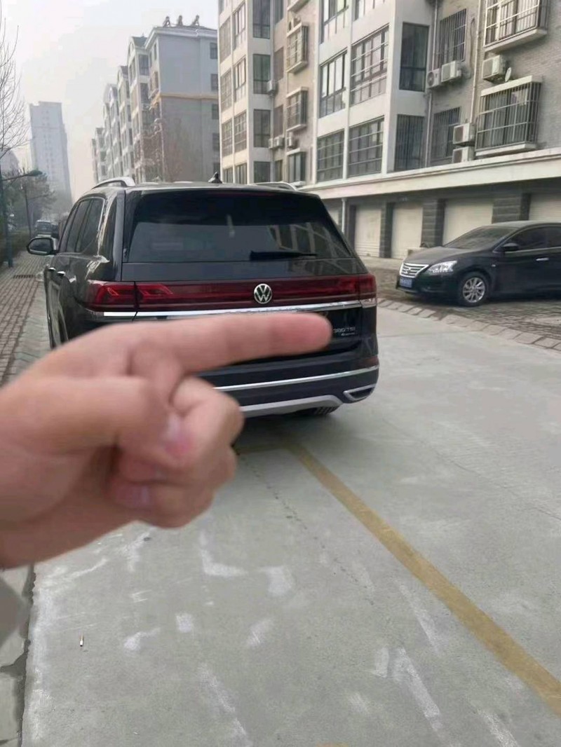 济南23年大众途昂5