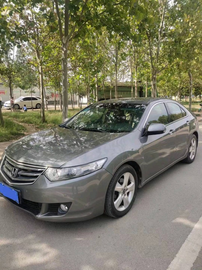 东营10年本田思铂睿2