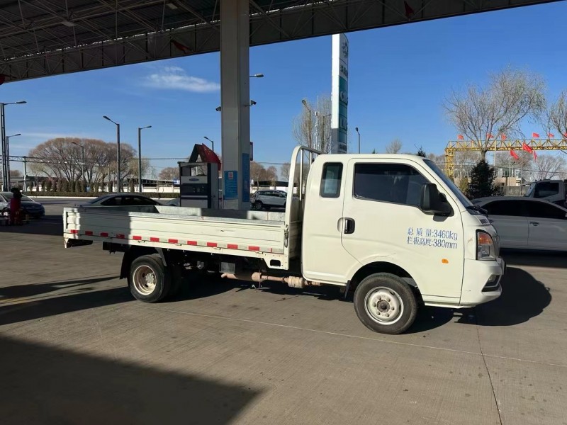 榆林20年长安汽车跨越2