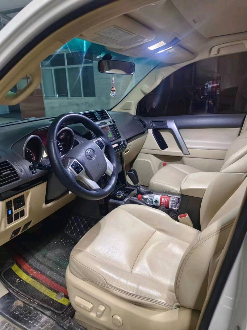 邯郸14年丰田普拉多8