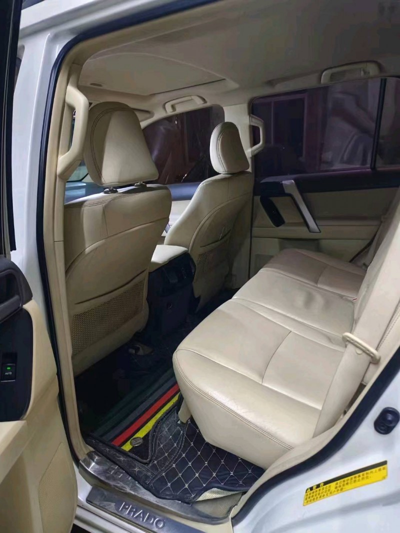 邯郸14年丰田普拉多9