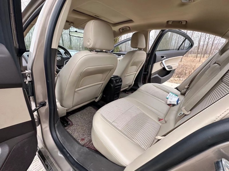 徐州17年别克君威7