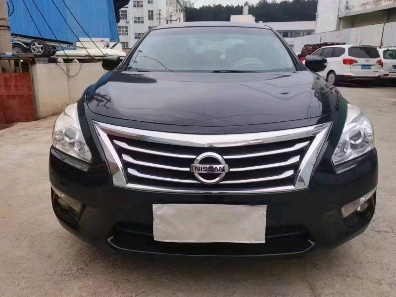 遵義15年日產天籟1