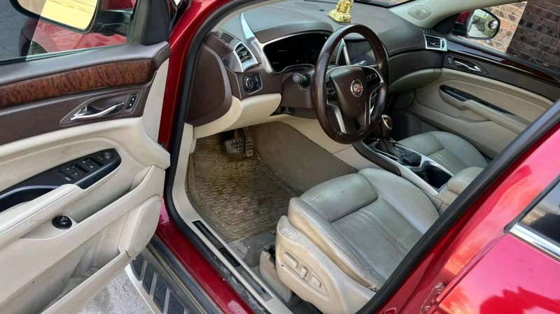 邯郸14年凯迪拉克SRX9