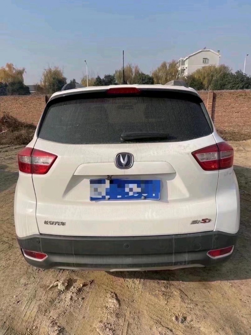 菏泽18年长安汽车CS152