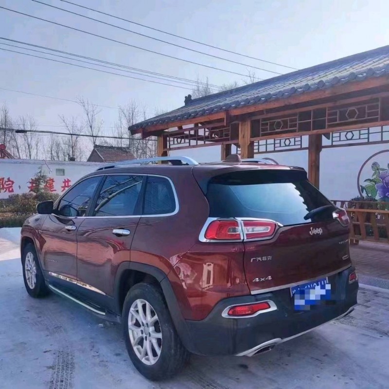 菏泽16年Jeep自由光7