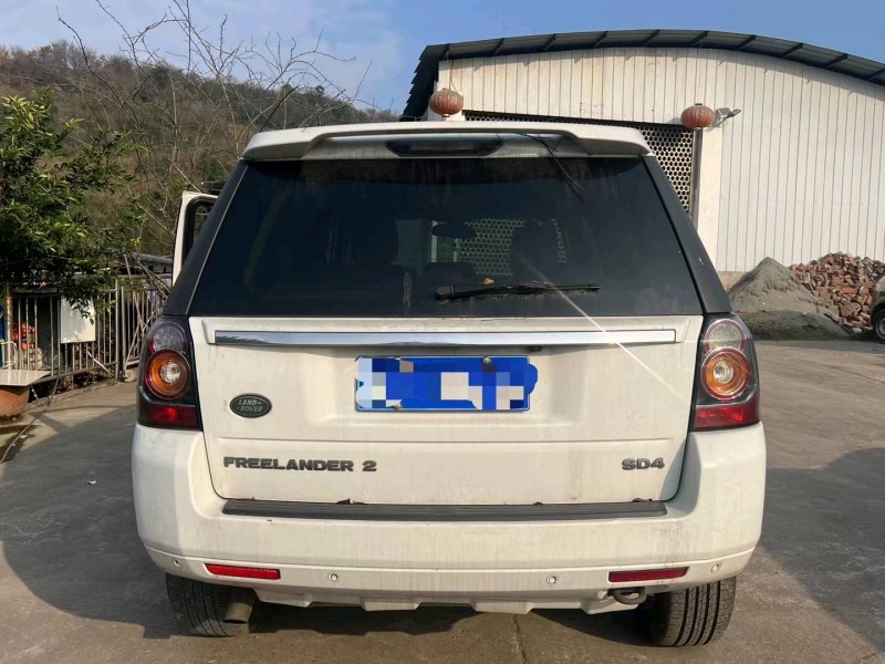 重庆13年路虎发现神行4