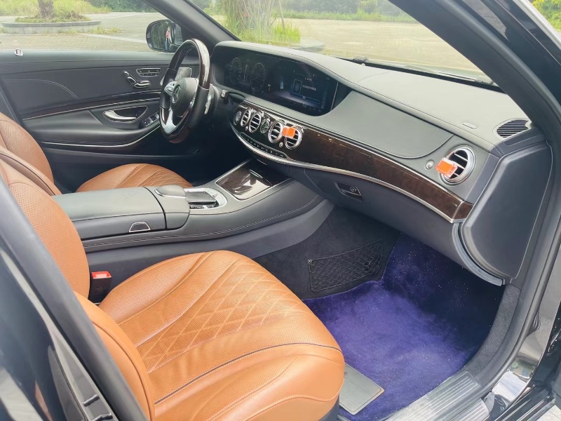 深圳20年奔驰迈巴赫S级3