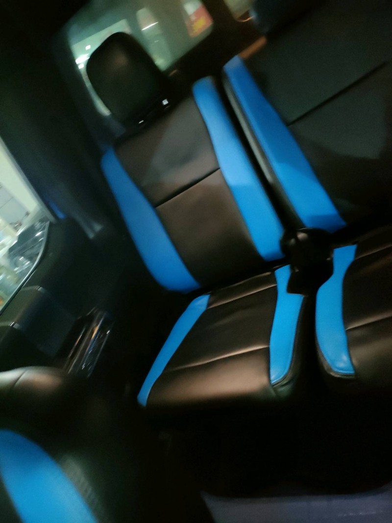 中山17年福特猛禽2