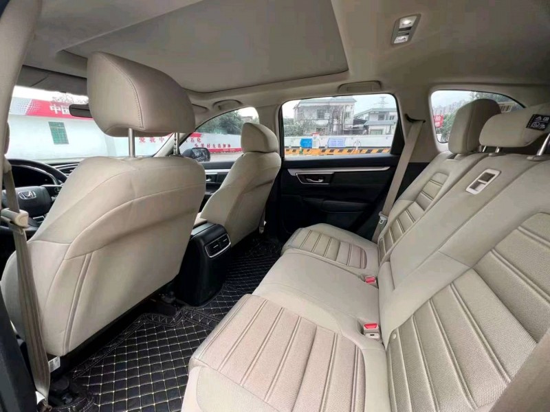 深圳21年本田CRV5