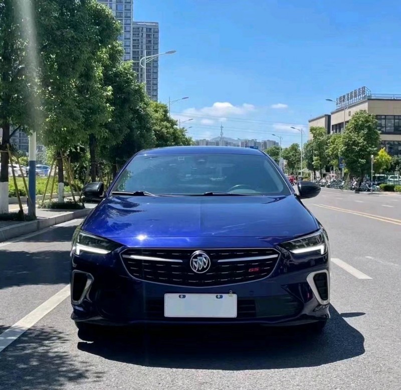 深圳21年别克君威1