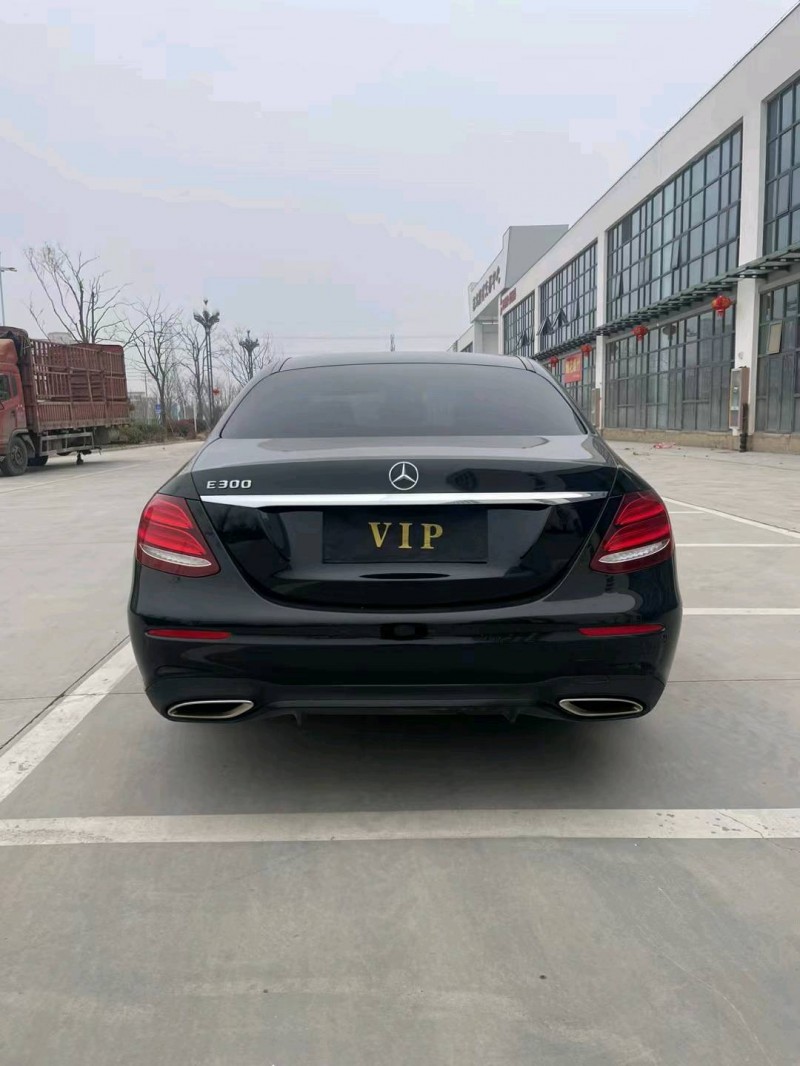徐州17年奔驰E9