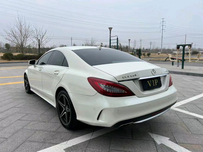盐城15年奔驰CLS8