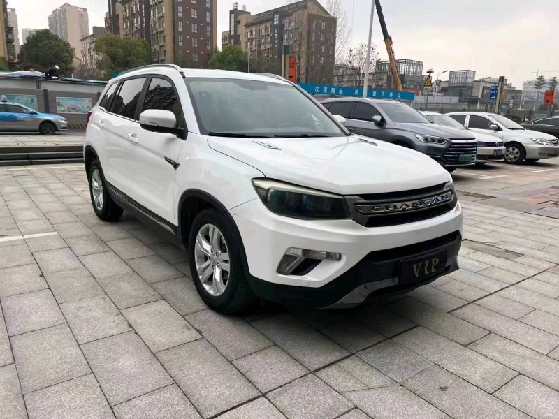 衡陽17年長安汽車CS753